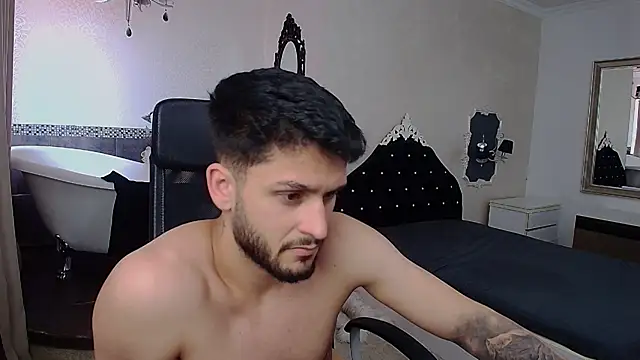 TroyWadee Webcamshow