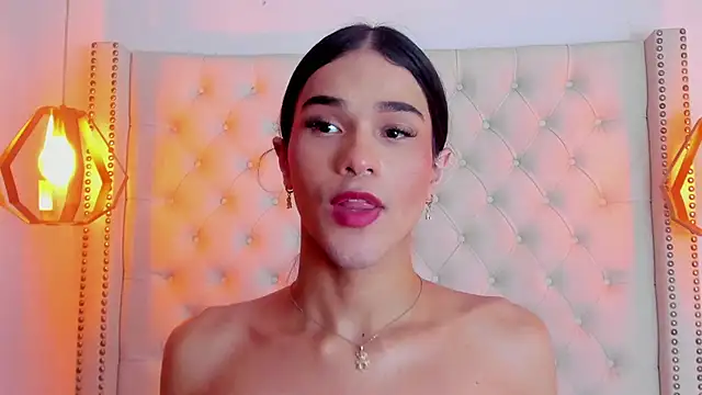 _ISALITTLESTAR_'s Webcam Show