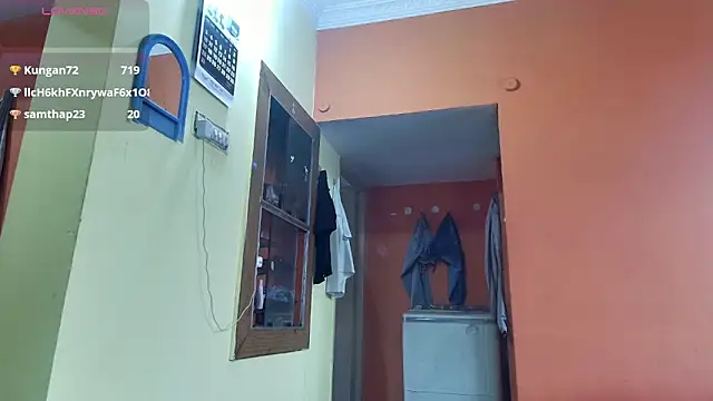 Chat +18 de Gre3k_god ao vivo