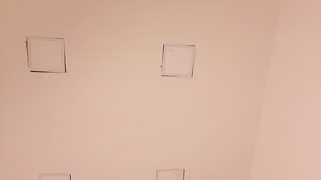 mia_h_'s Live XXX Chat