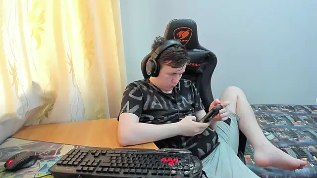 iliaskrislove's Live XXX Chat