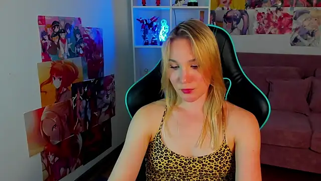 ElaraVoltage Live XXX-Chat