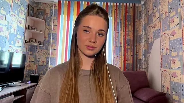Miss_Blessnyth webcam show