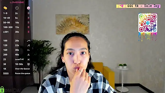 FlirtyAura – Naživo XXX chat