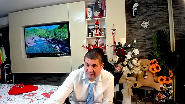 SpartacusDaddy48 Webcam show