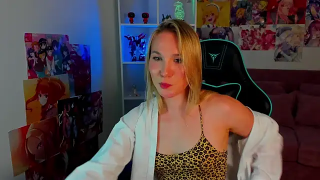 Chatroom XXX en direct de ElaraVoltage
