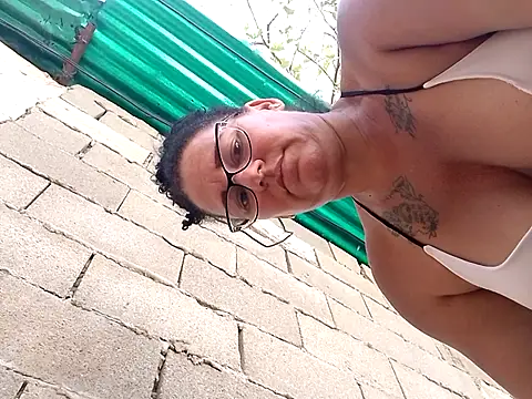 tugordita-hot 웹캠 쇼
