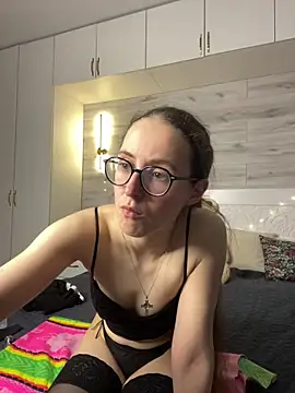 Živý XXX chat MartiniiSelenna