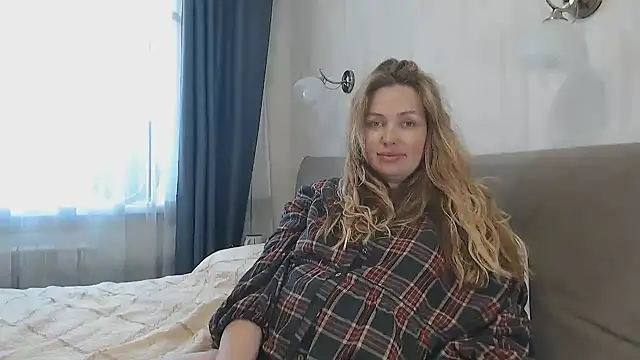 xxkristinaxx's Live XXX Chat