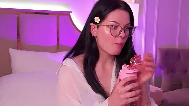 CindyMil's Live XXX Chat