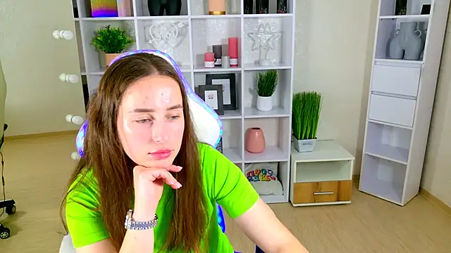 NadinnL Obrolan Langsung XXX