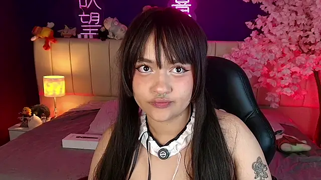 _sarahRoseのライブXXXチャット
