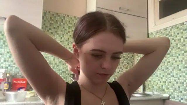KikiAmino's Live XXX Chat
