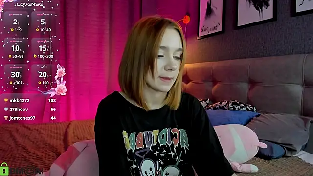 Lesi_Moonie01's Live Chat Room