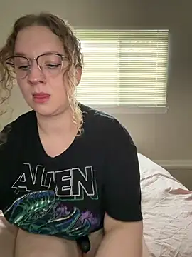 EmmieRae's Webcam Show