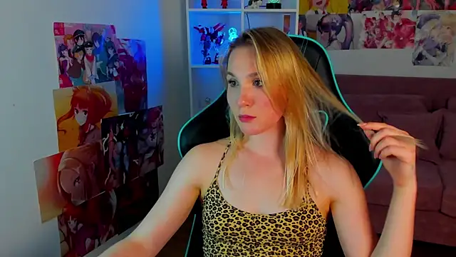 ElaraVoltage Cameră chat live