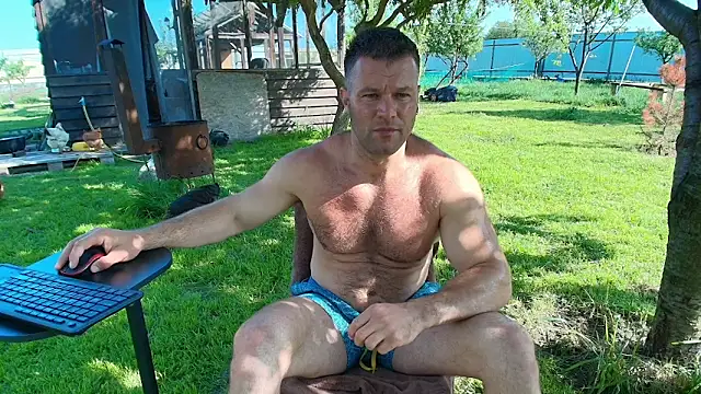 muscleangel18 在線直播表演