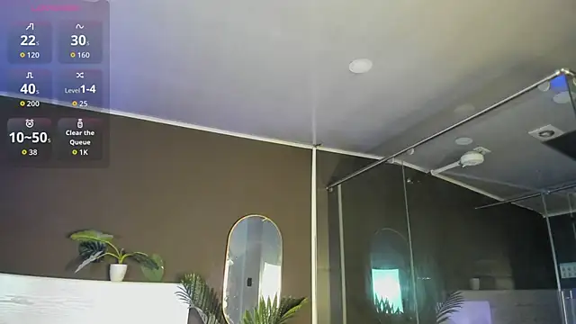 Mia_noiir Adlı Modelin Canlı XXX Sohbeti
