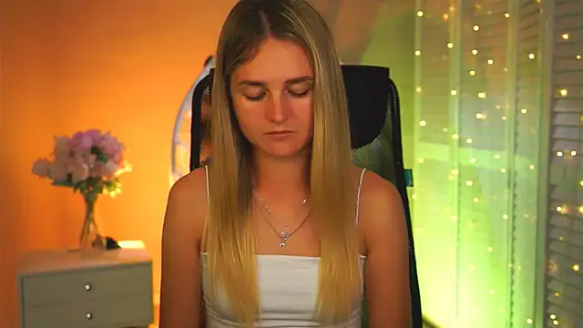 DeboraLarson 现场XXX聊天