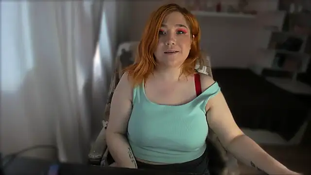 Vi-Vixen's Live XXX Chat