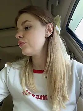 HarrietDart's Live XXX Chat