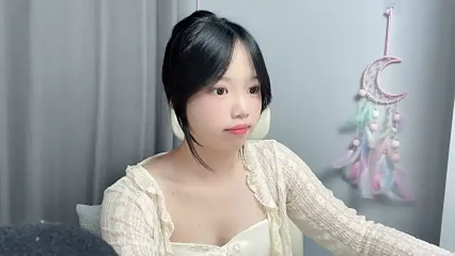 Yanys521's Live XXX Chat