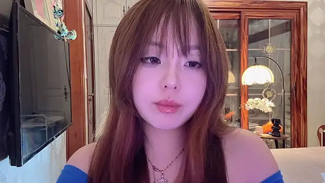 thelittlexxのウェブカメラショー