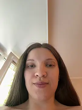 MelaniGrand Chat XXX in diretta