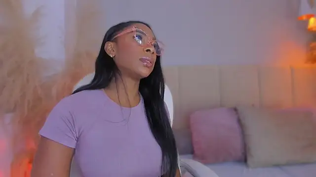 aprilebony_ Chat XXX live