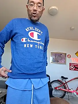 Mr_Graffitimile Live XXX-Chat