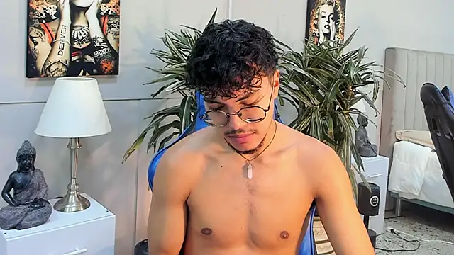 kai_storn Webcamshow