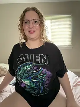 EmmieRae's Webcam Show