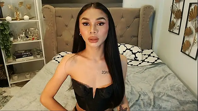 Asha_McConnell69 网络视讯表演