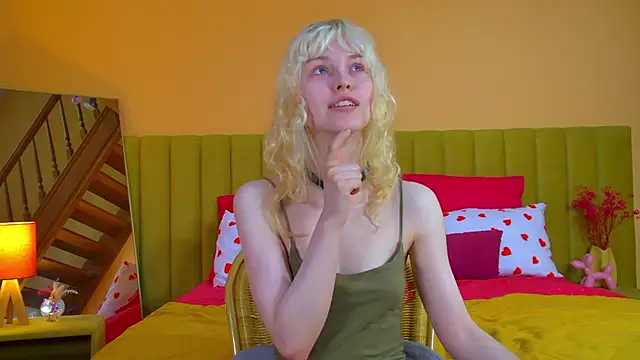 HannahHollis Adlı Modelin Canlı XXX Sohbeti