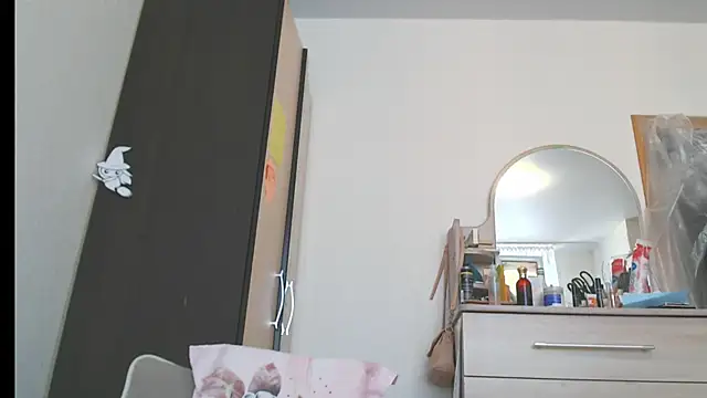 NicoleEunice87 即時 XXX 聊天