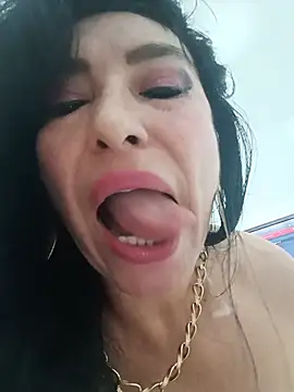 katysquirtdirty – Live XXX-chat