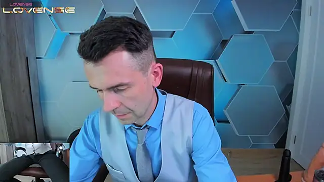 SteveTiger 网络视讯表演