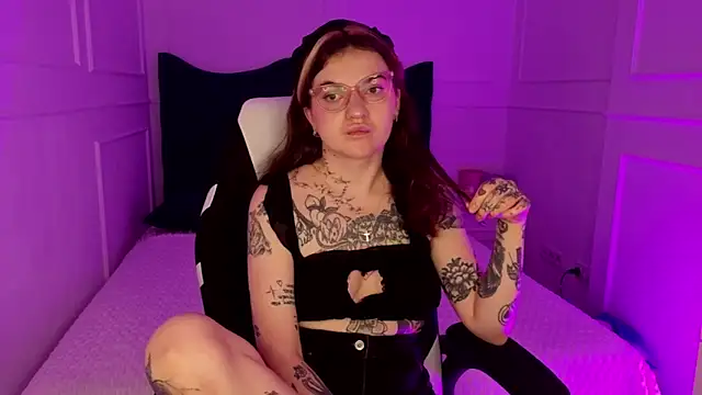 sashaglow_'s Live XXX Chat