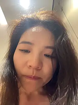 xiaochengzi505's Live XXX Chat