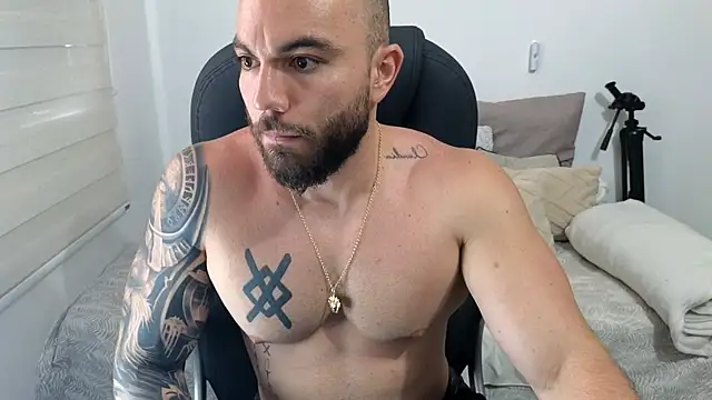 Chat XXX Live Isaac_Carter
