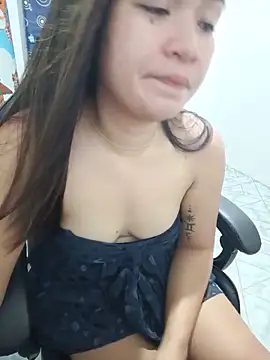 pretty_yesha Chat XXX in diretta