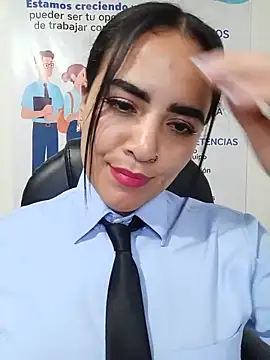 MAYE__13 Pertunjukan Webcam