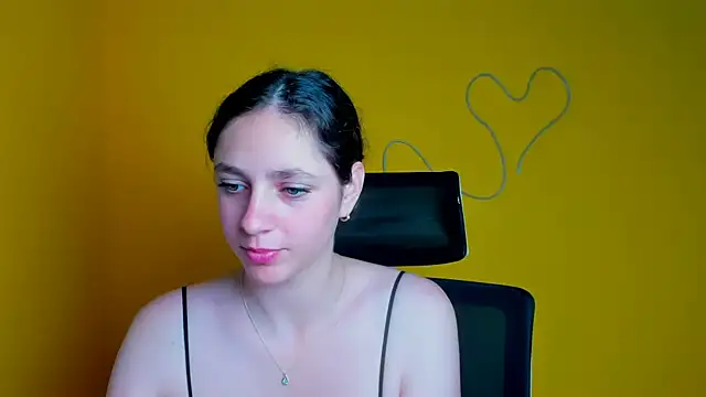 Chatroom XXX en direct de KissMeJulia