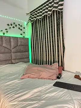 Živý XXX chat roselyn_caprice