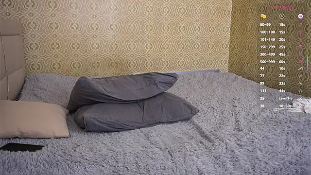Miaisbeeachn Live XXX chat