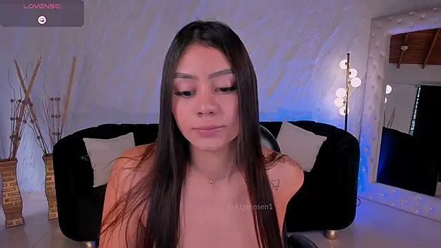 AllyJensen Chat XXX in diretta