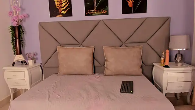 Taylor_gray7 – Naživo XXX chat