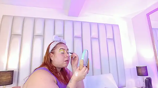 aandreaperez Adlı Modelin Canlı XXX Sohbeti