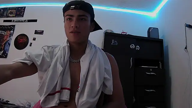 Fenix_hardcock Show in webcam