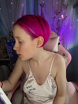 Fuzzy_Unicorn – Naživo XXX chat